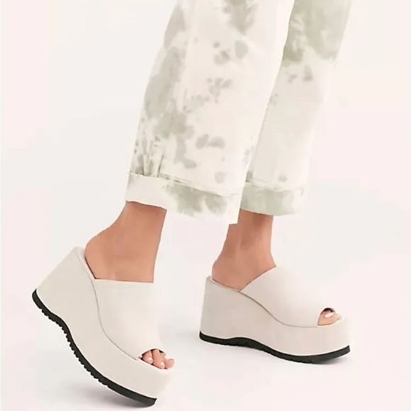 Free People Avery Open Toe Platform Wedge White Suede Mule Clog - Picture 1 of 10